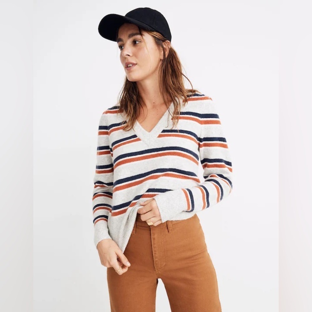 New Madewell V-Neck Sweater Striped Westgate V-Neck Sweater in Coziest Yarn Sz M